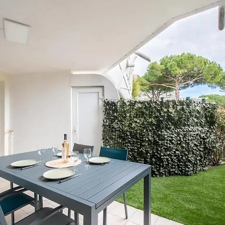 Golf & Ponant Grand 70m2 Clim Box Velos, Calme Lejlighed